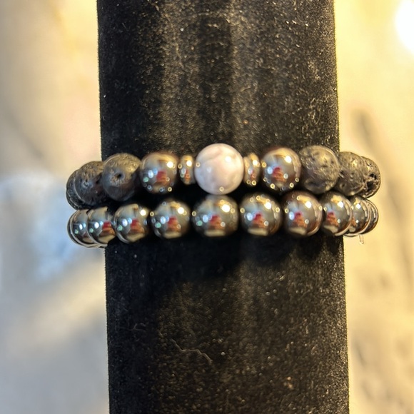 Lava stone Hematite and White Howlite Bracelets - Picture 2 of 6